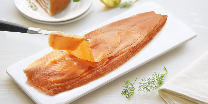 Saumon fumée long tranché 900/1200g S/P Mowi [Prix au Kilo]